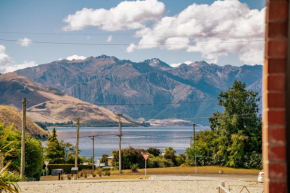 Lakeview Haven - Lake Hawea Holiday Home